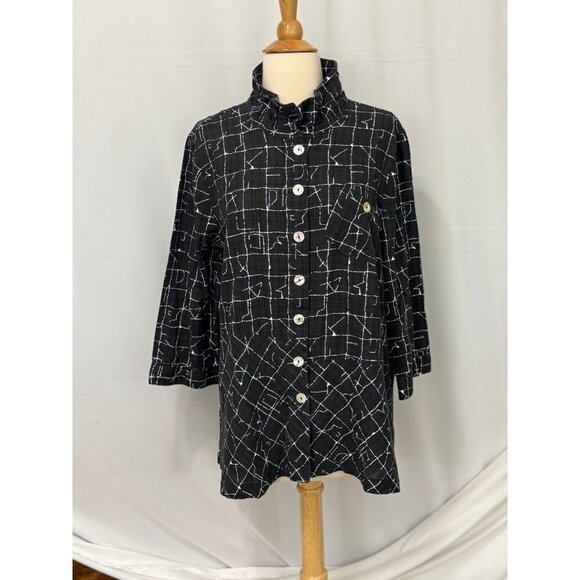 John Mark Artsy Blouse Black White Button Down Wire Collar Pockets Casual Size L - Picture 9 of 9